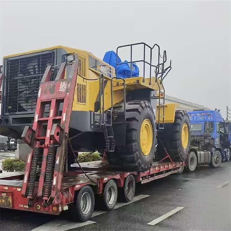 安顺市吐鲁番物流：专线快运开启货运新篇